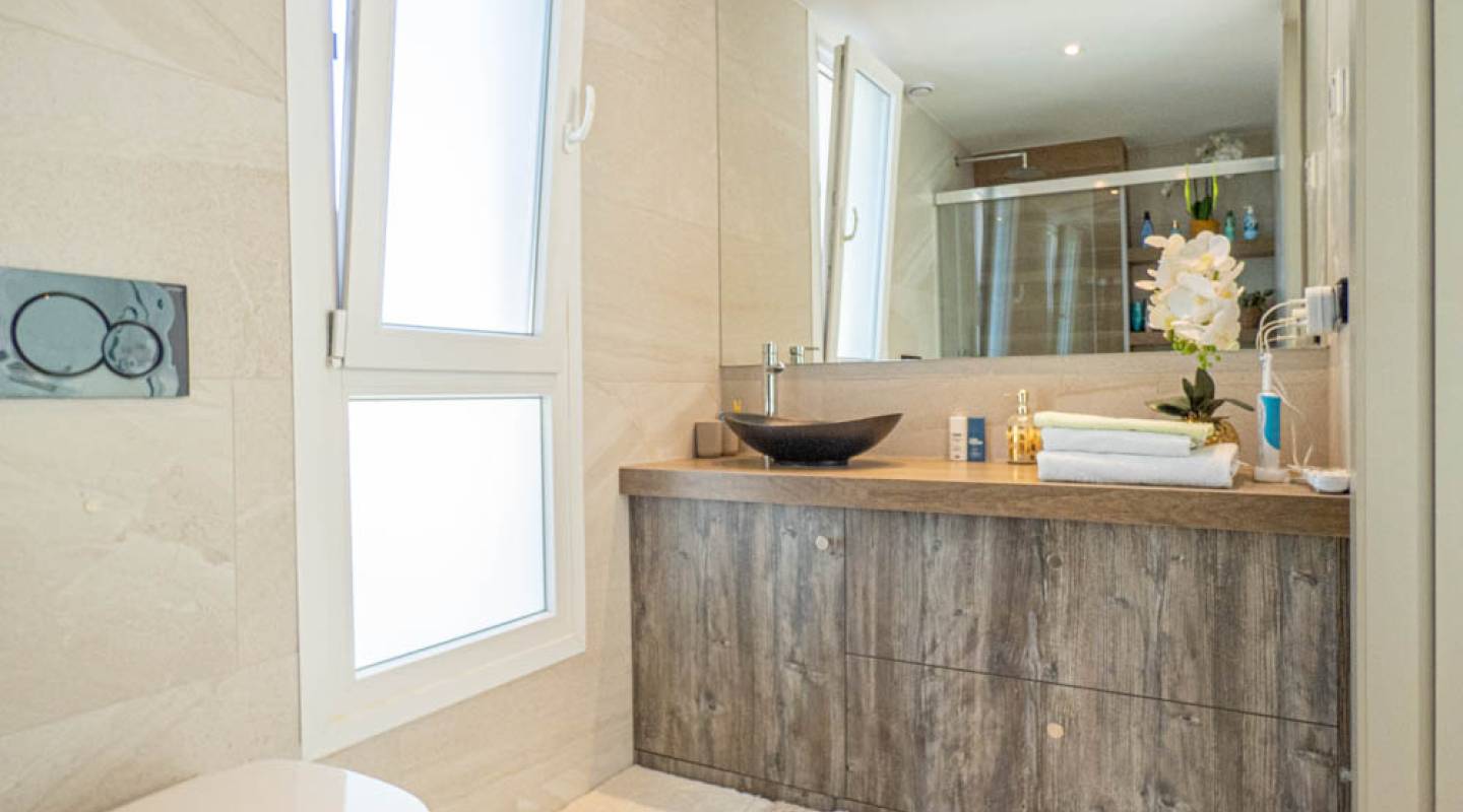 Resale - Villa  - La Finca Golf - Alicante