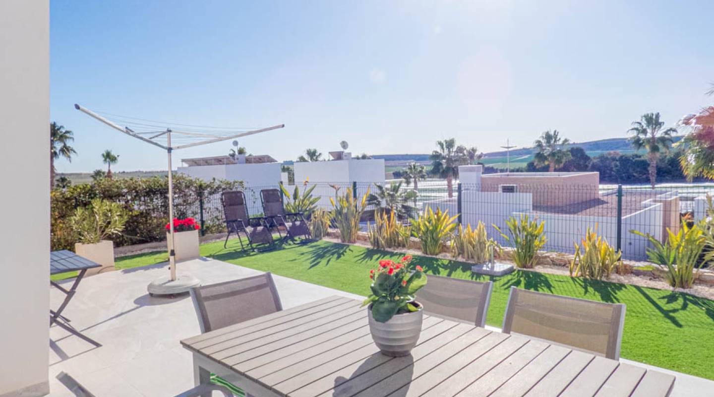 Resale - Villa  - La Finca Golf - Alicante