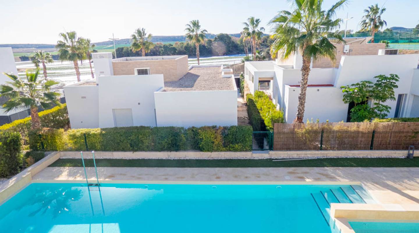 Resale - Villa  - La Finca Golf - Alicante