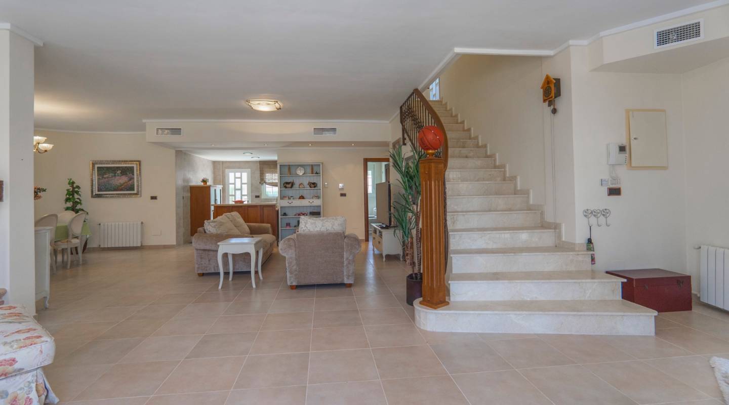 Återförsäljning - Villa - Ciudad Quesada - Dona Pepa