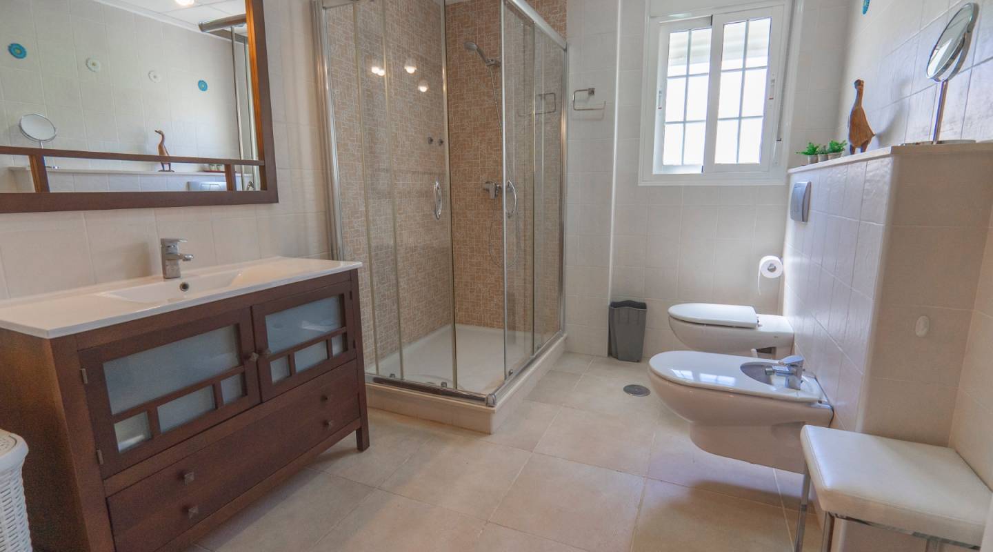 Återförsäljning - Villa - Ciudad Quesada - Dona Pepa