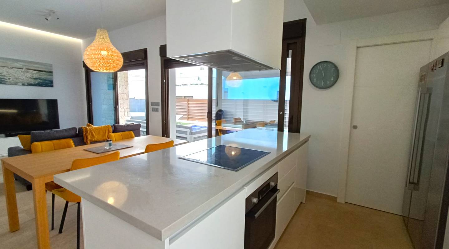 Resale - Villa  - Vista Bella Golf - VISTABELLA GOLF