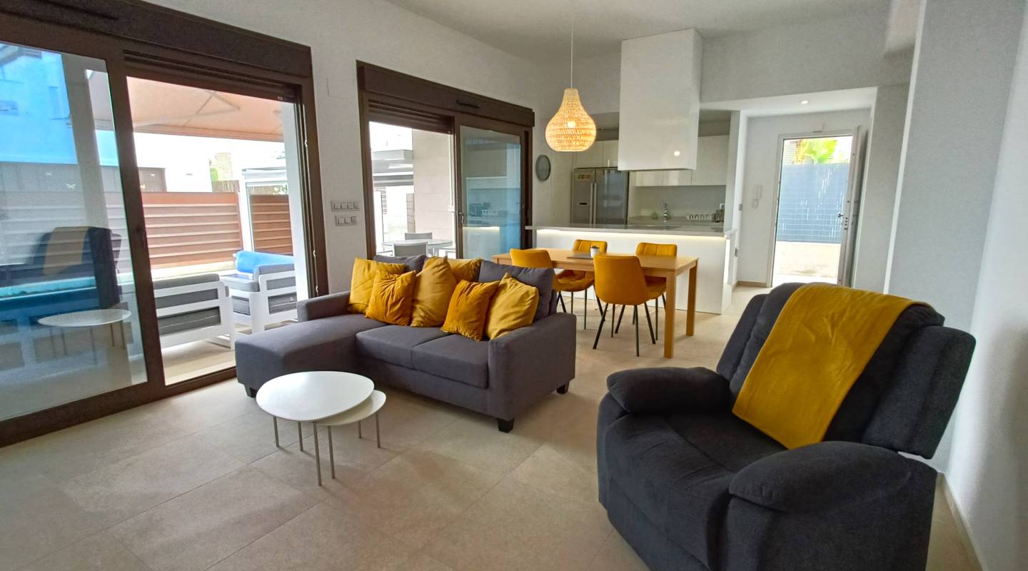 Resale - Villa  - Vista Bella Golf - VISTABELLA GOLF