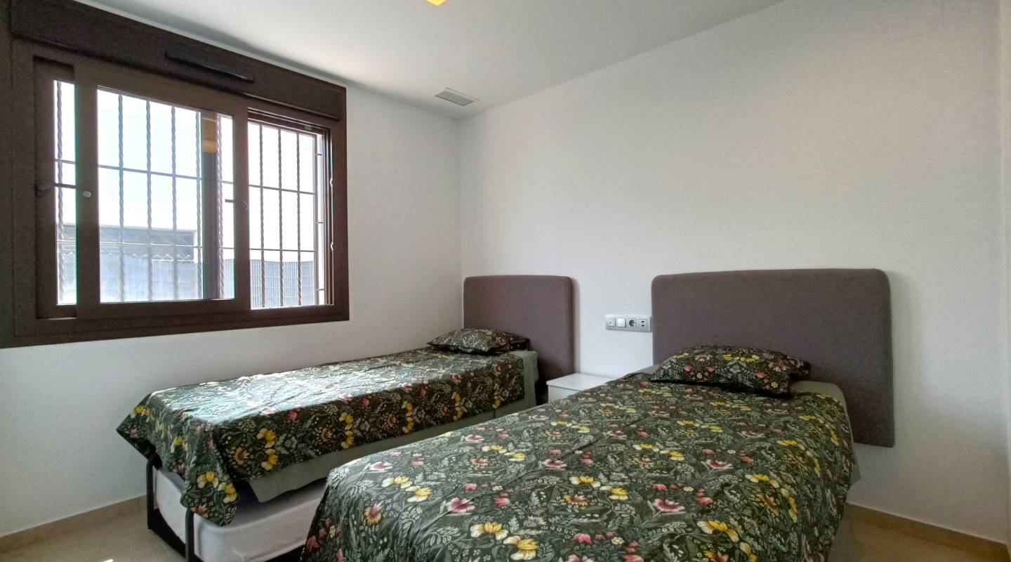 Resale - Villa  - Vista Bella Golf - VISTABELLA GOLF