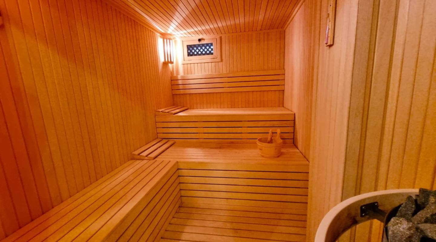 Resale - Villa  - Torrevieja - La Mata