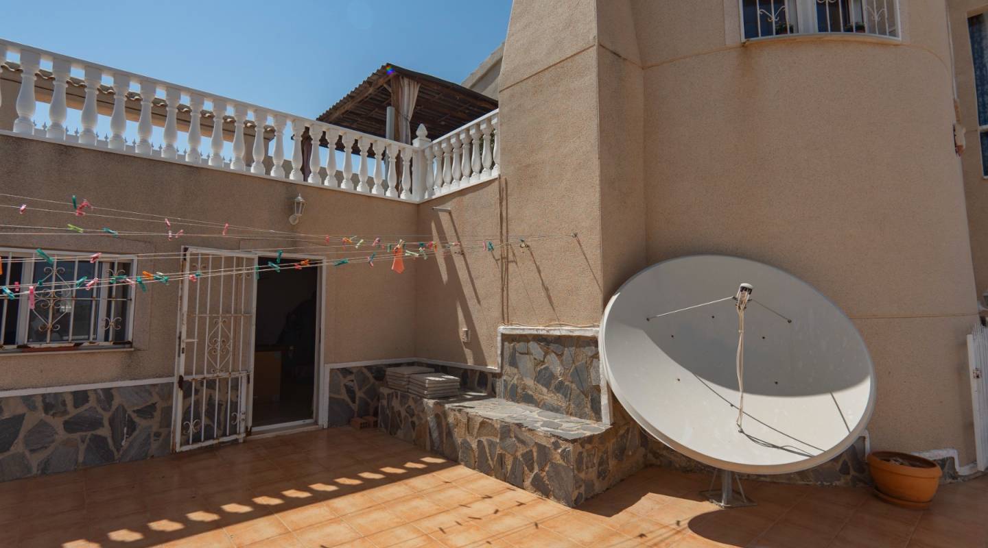 Resale - Villa  - Ciudad Quesada - La Marquesa Golf