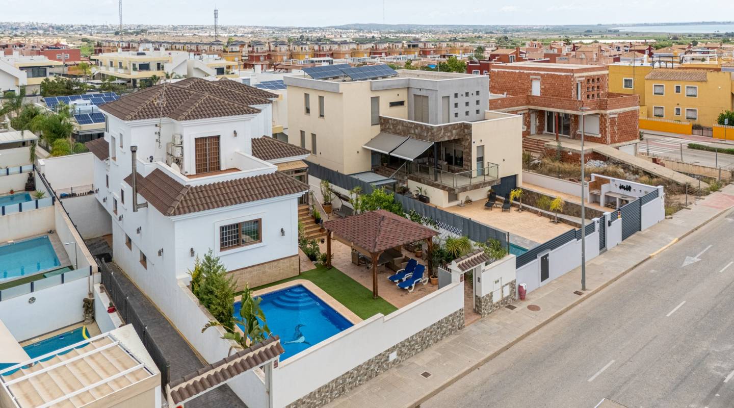 Resale - Detached Villa - Los Montesinos