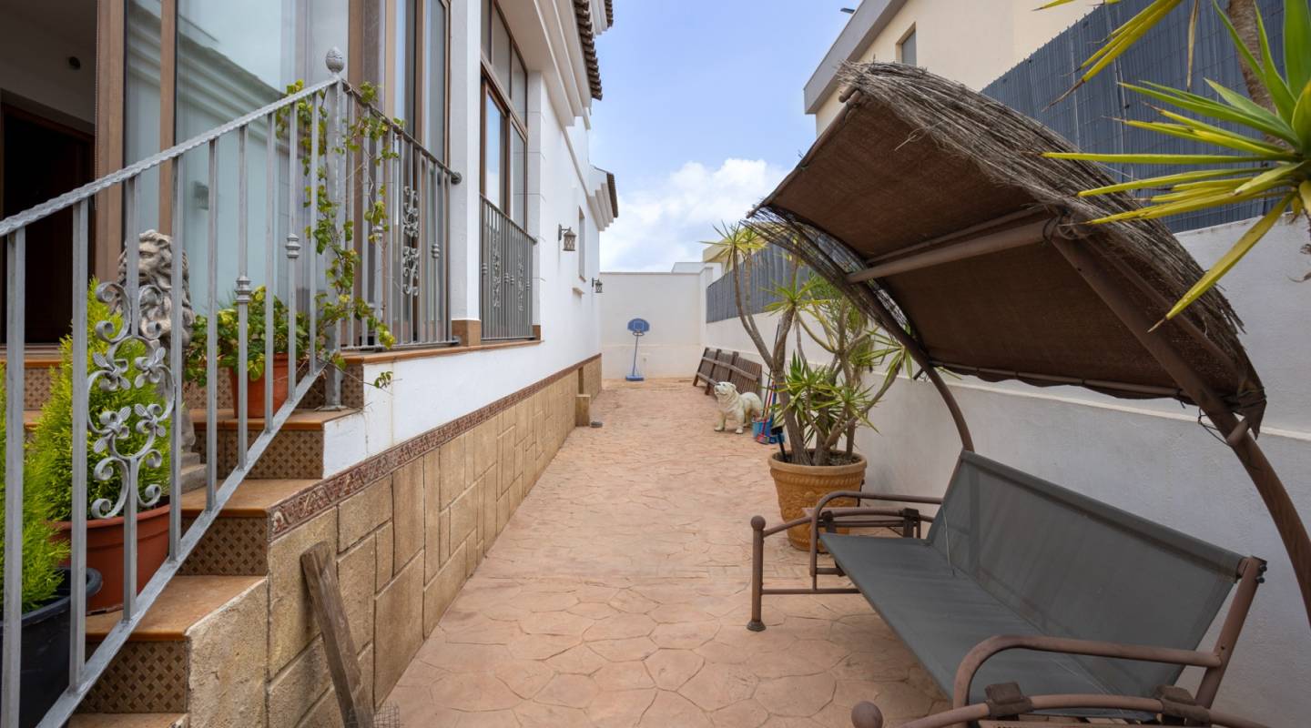 Resale - Detached Villa - Los Montesinos