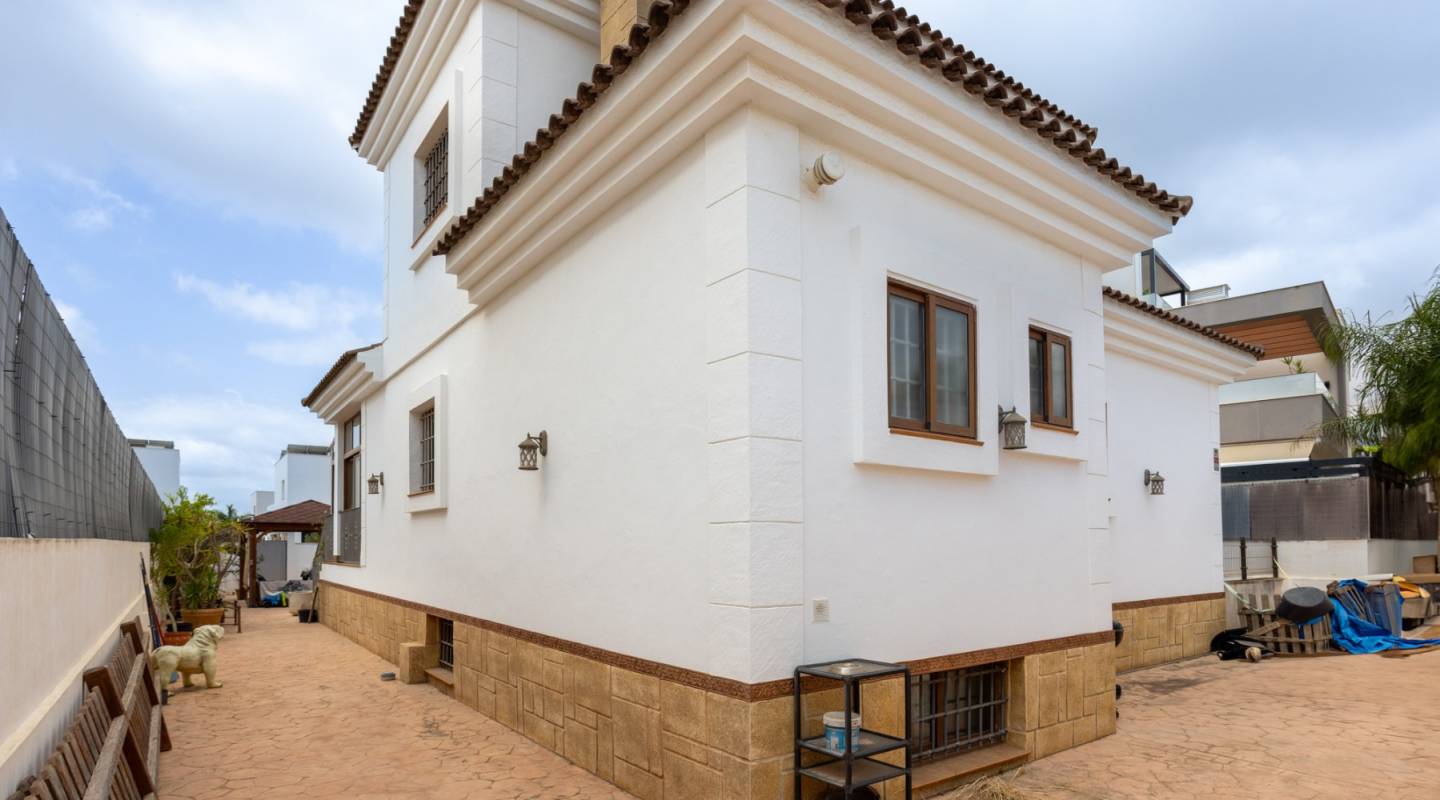 Resale - Detached Villa - Los Montesinos