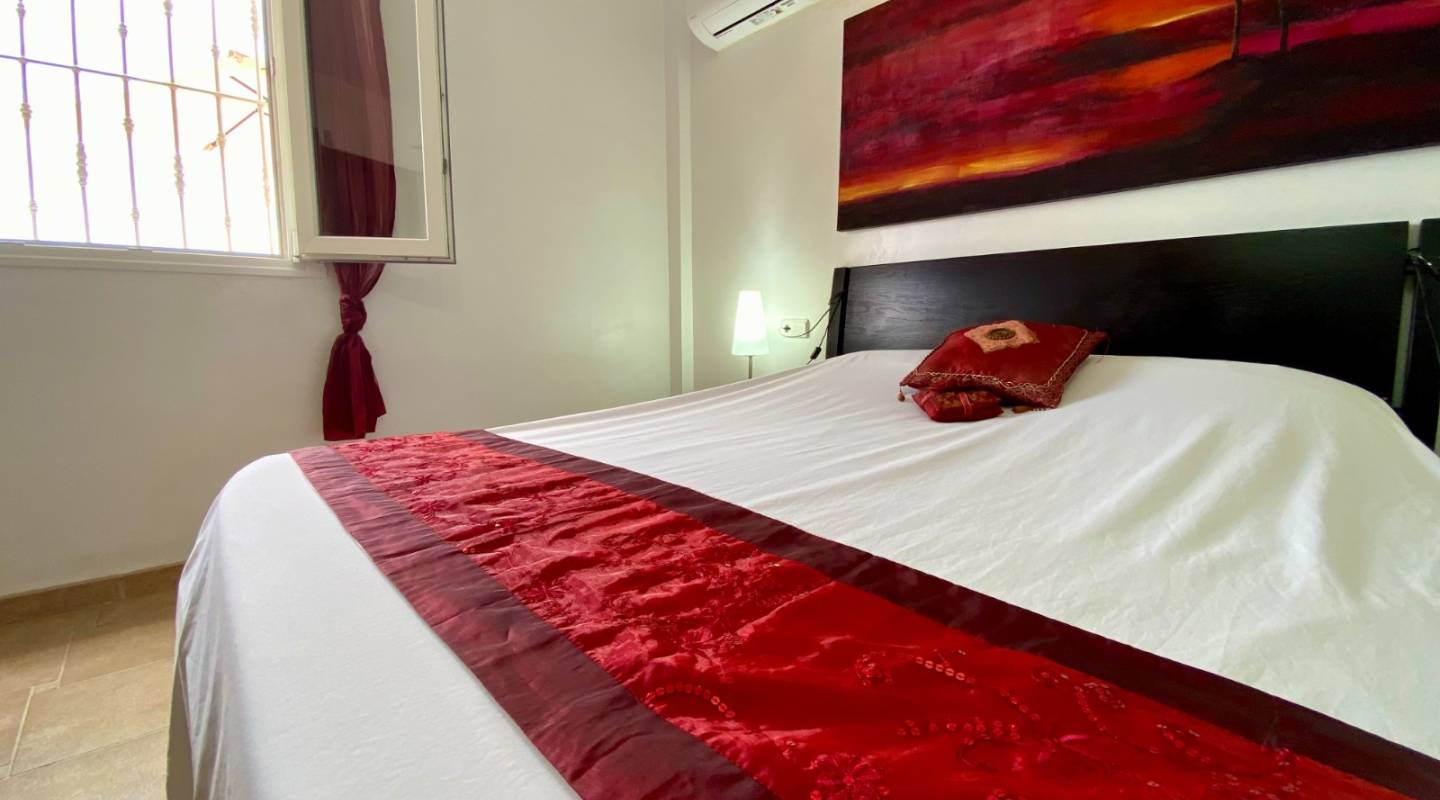 Resale - Villa  - Algorfa - Alicante