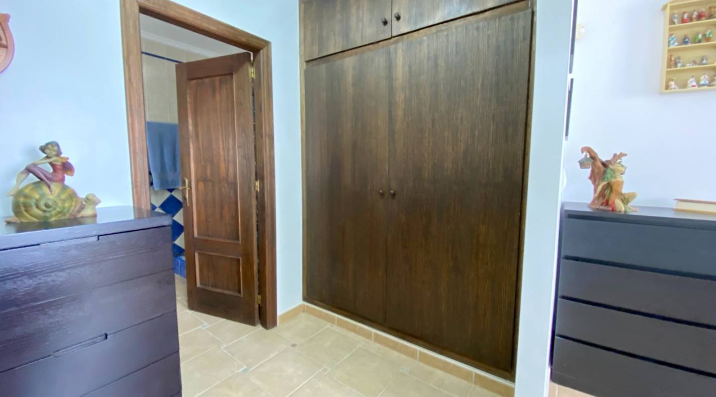 Resale - Villa  - Algorfa - Alicante