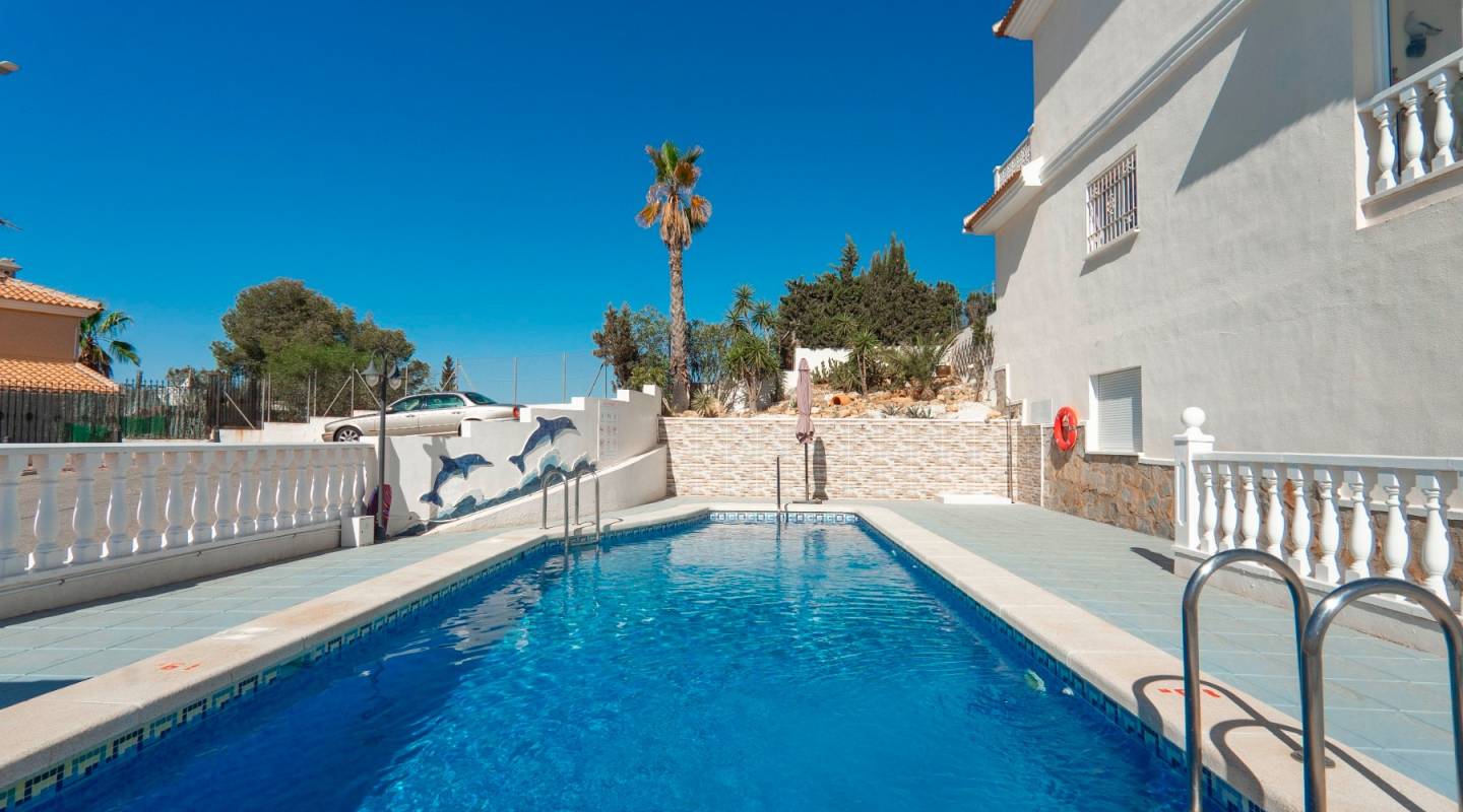 Resale - Townhouse - Ciudad Quesada