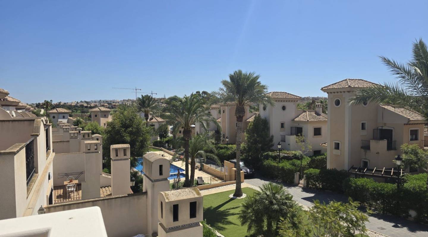 Resale - Semi-Detached Villa - Algorfa - La Finca Golf