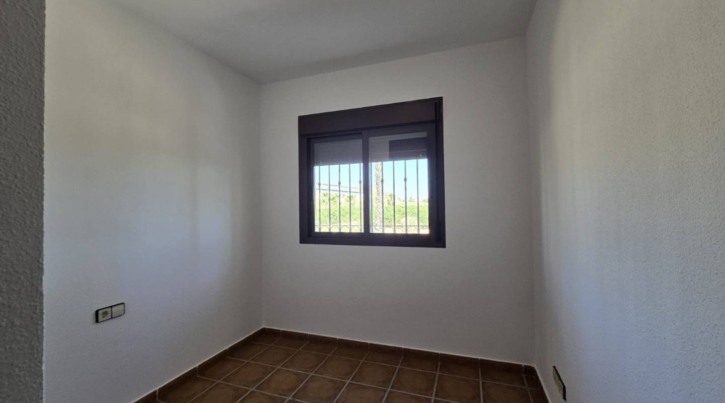 Resale - Semi-Detached Villa - Algorfa - La Finca Golf