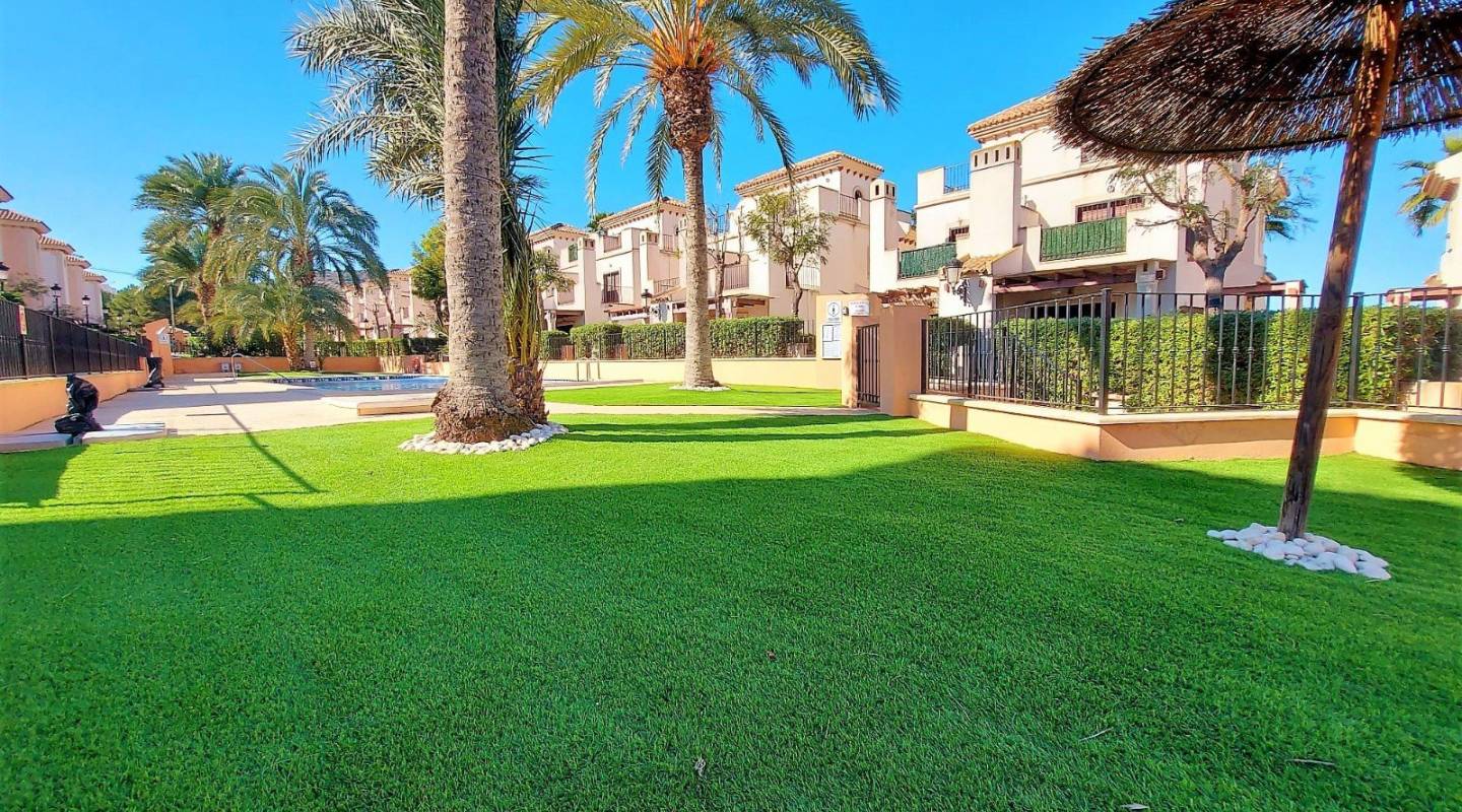 Resale - Semi-Detached Villa - Algorfa - La Finca Golf