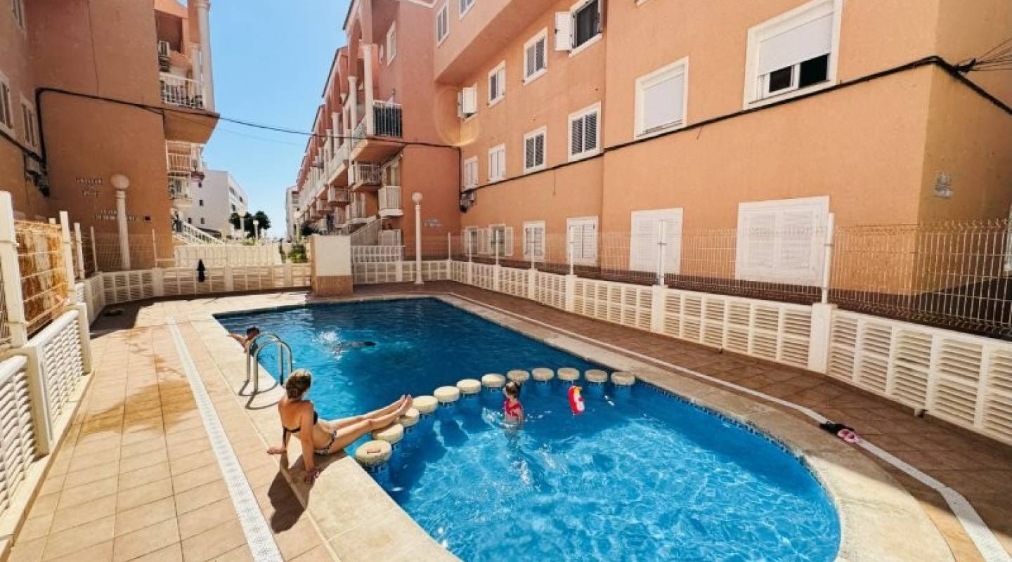 Wiederverkauf - Wohnung - La Mata