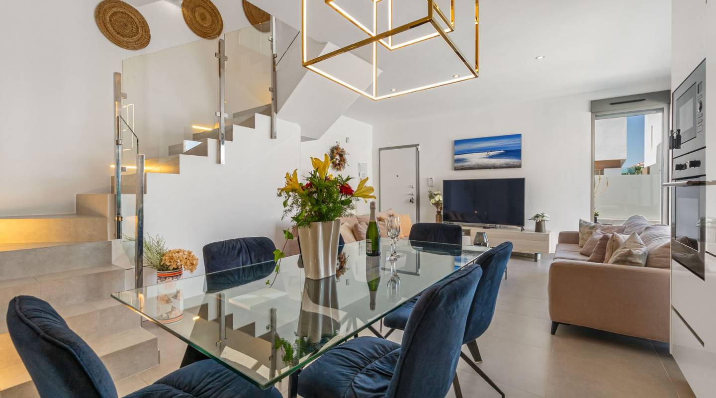 Resale - Villa  - Orihuela Costa - Villamartin