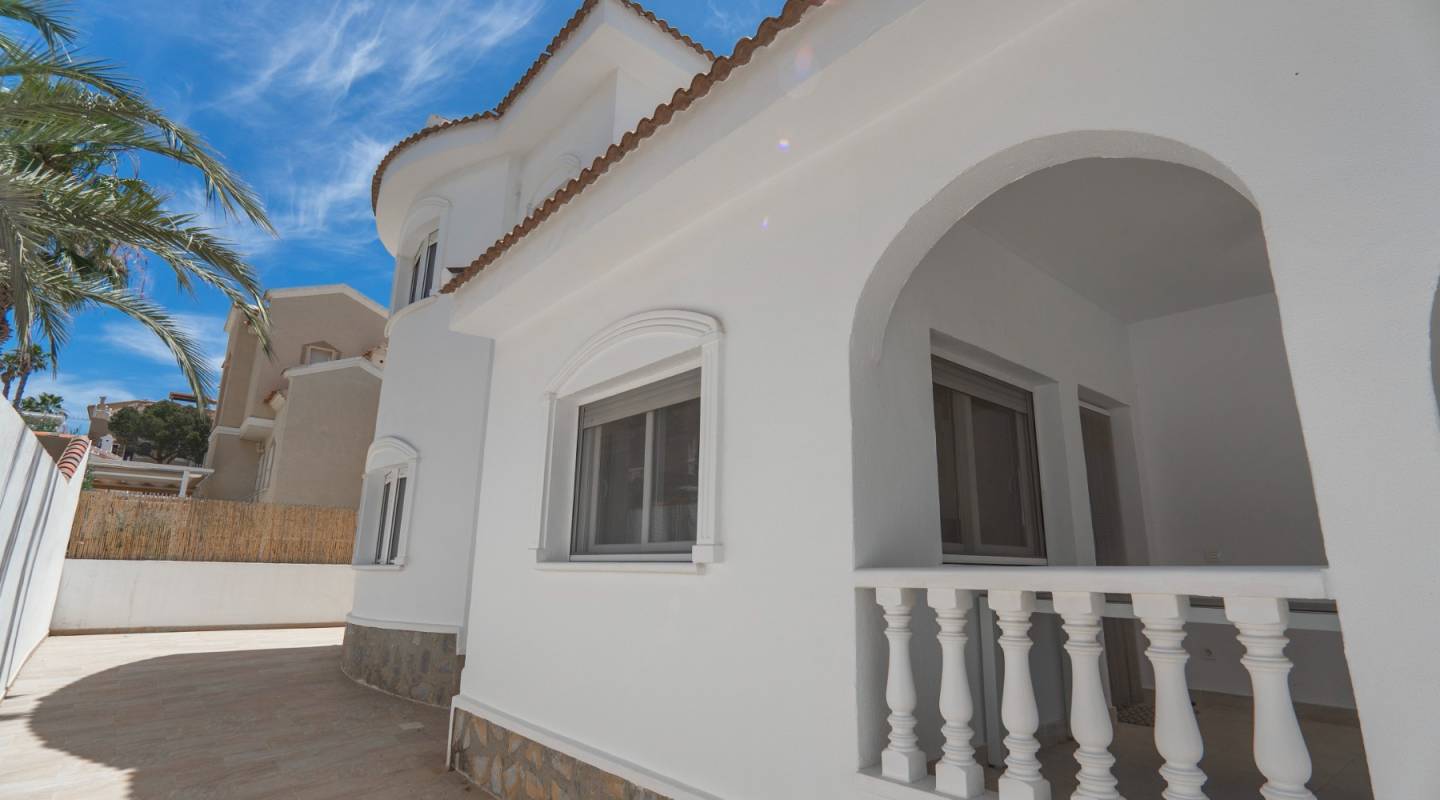 Återförsäljning - Detached Villa - Ciudad Quesada