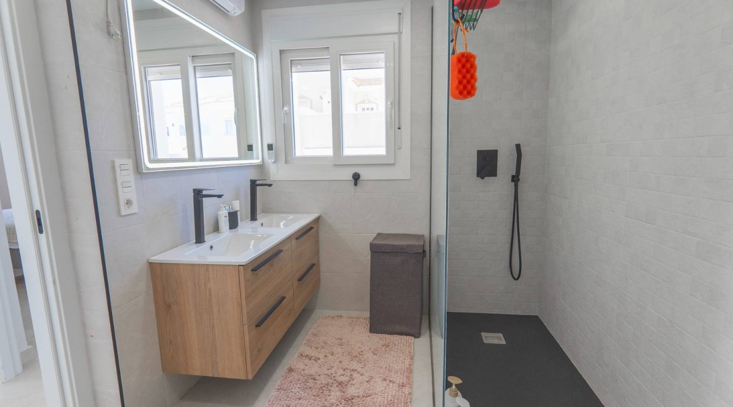 Återförsäljning - Detached Villa - Ciudad Quesada