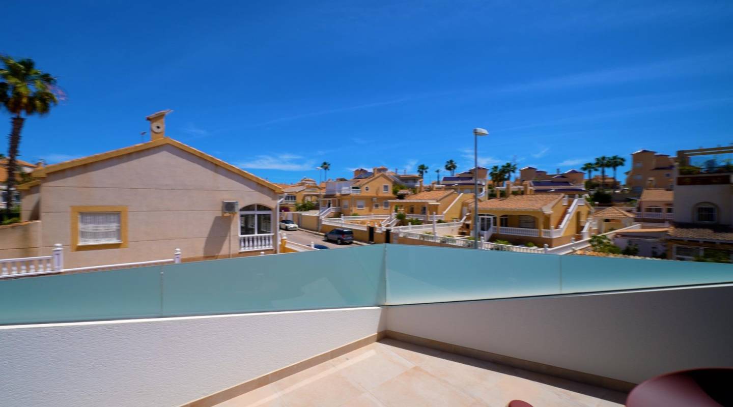 Nybyggnad - Villa - Orihuela Costa - Los Altos