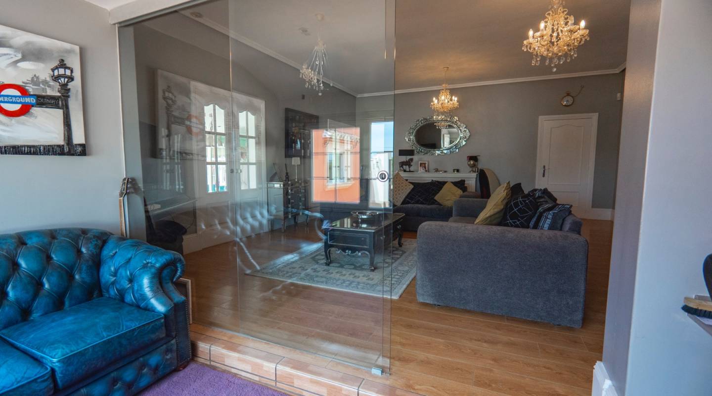 Wiederverkauf - Detached Villa - Heredades