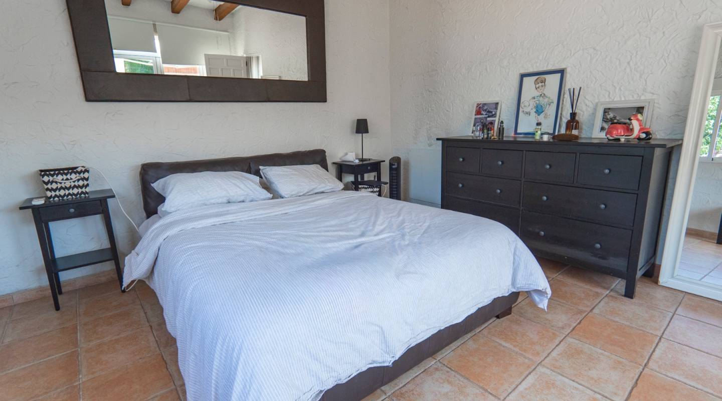 Wiederverkauf - Detached Villa - Heredades