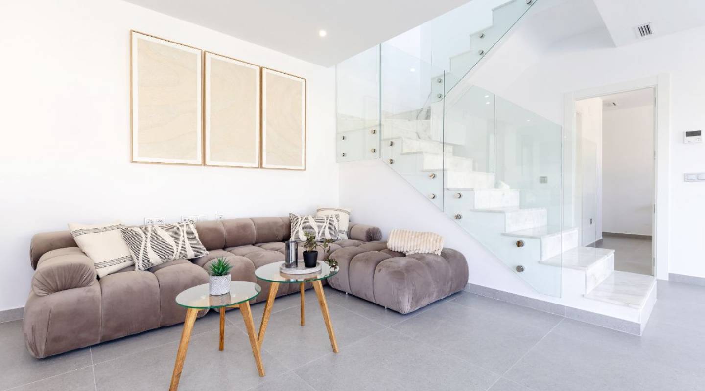 Resale - Villa  - Algorfa - Alicante