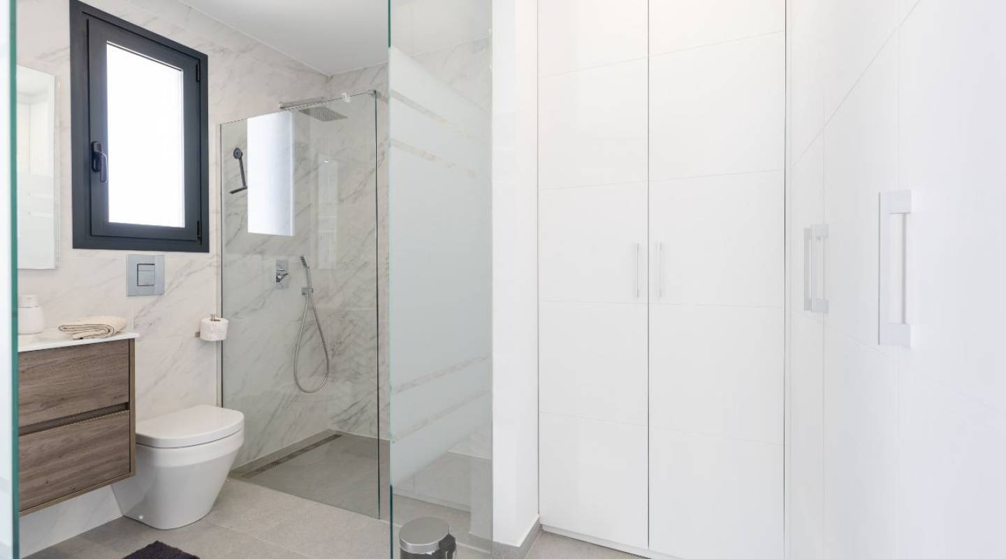 Resale - Villa  - Algorfa - Alicante