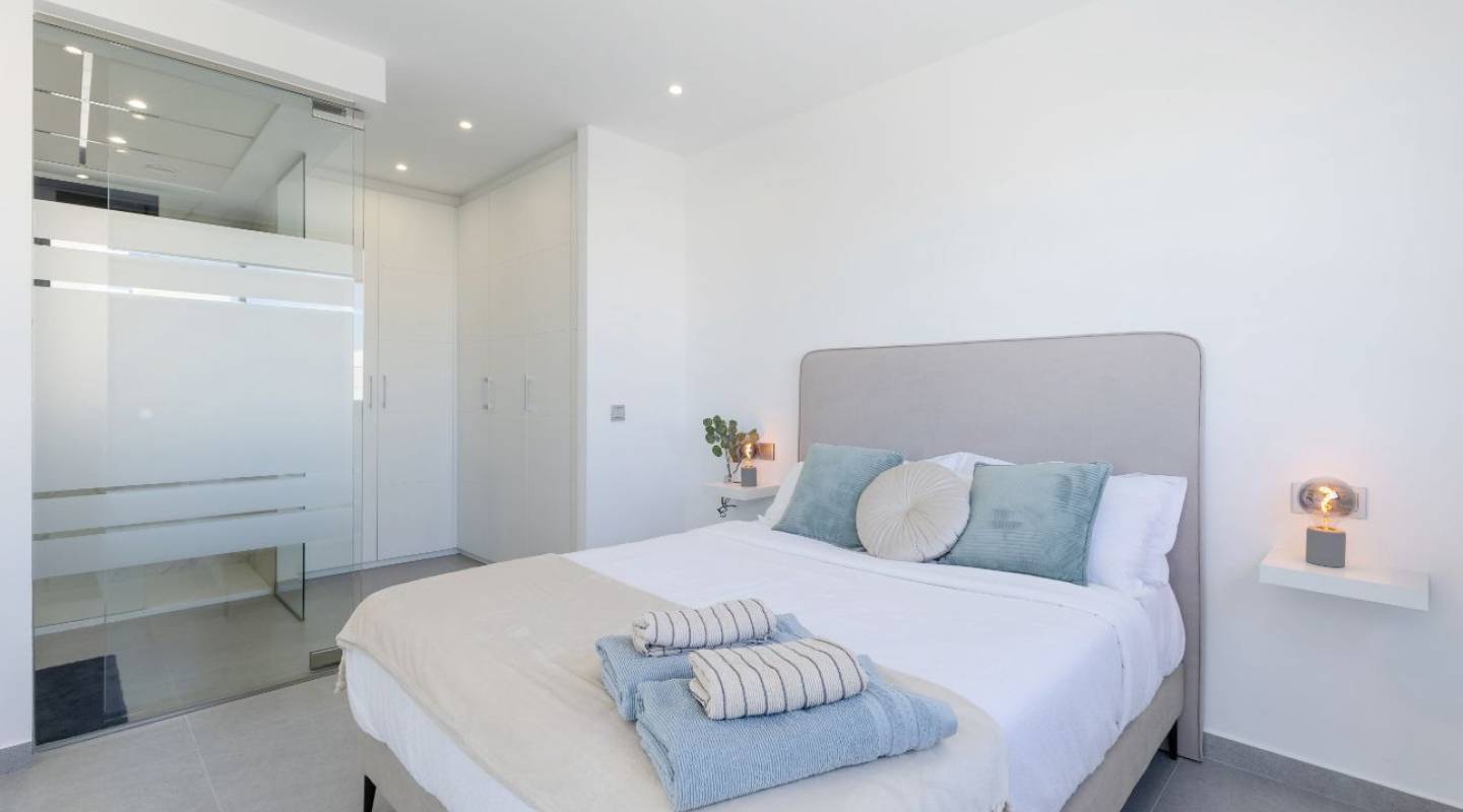 Resale - Villa  - Algorfa - Alicante