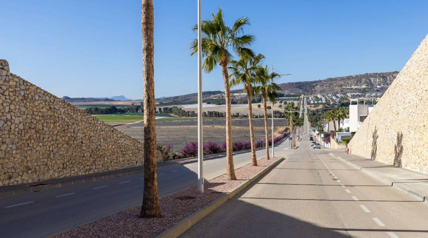 Resale - Villa  - Algorfa - Alicante