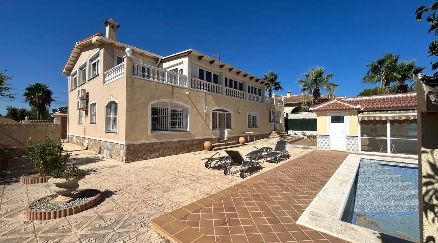 videresalg - Villa - Ciudad Quesada - Town Center