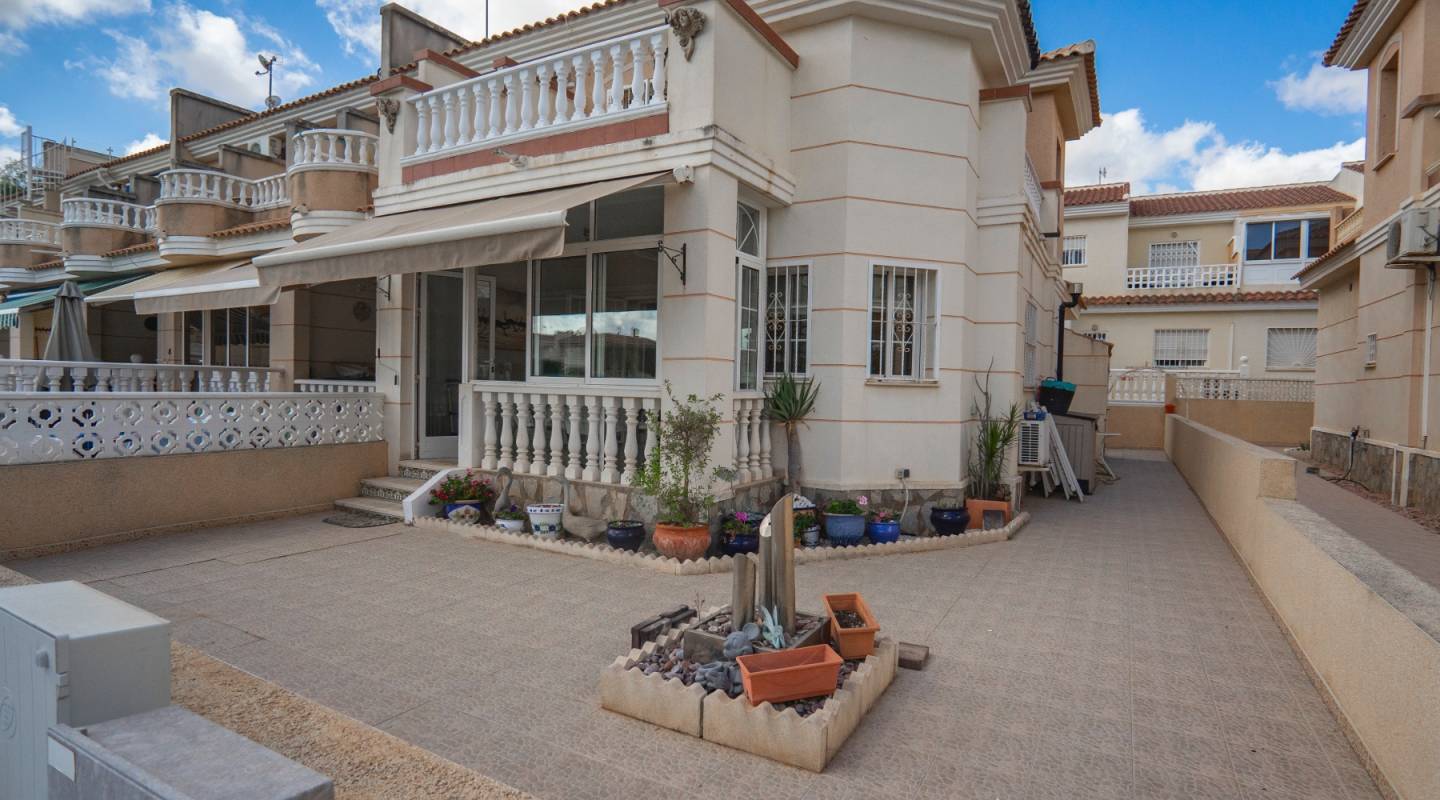 перепродажа - городская тюрьма - Ciudad Quesada - Dona Pepa