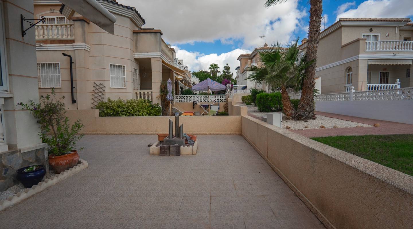 перепродажа - городская тюрьма - Ciudad Quesada - Dona Pepa