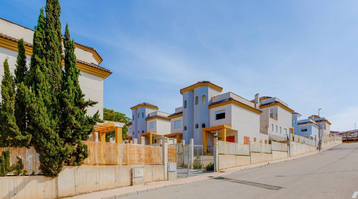New Build - Villa  - San Fulgencio - El Oasis