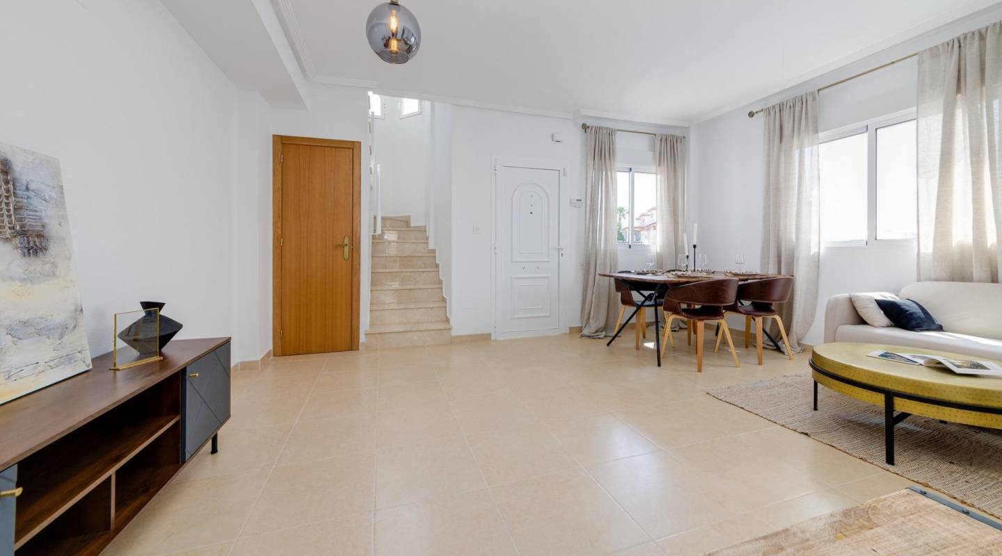 New Build - Villa  - San Fulgencio - El Oasis