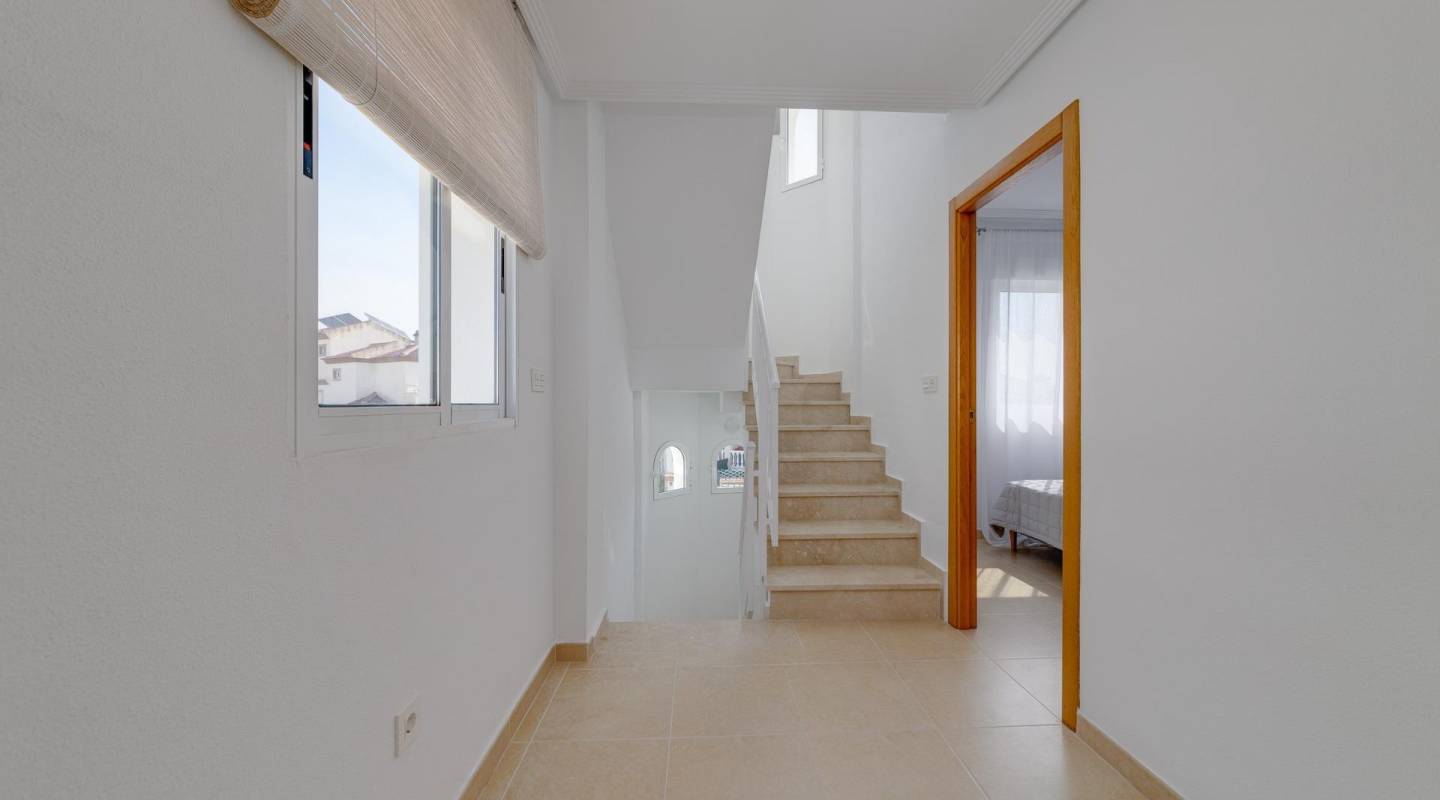 New Build - Villa  - San Fulgencio - El Oasis