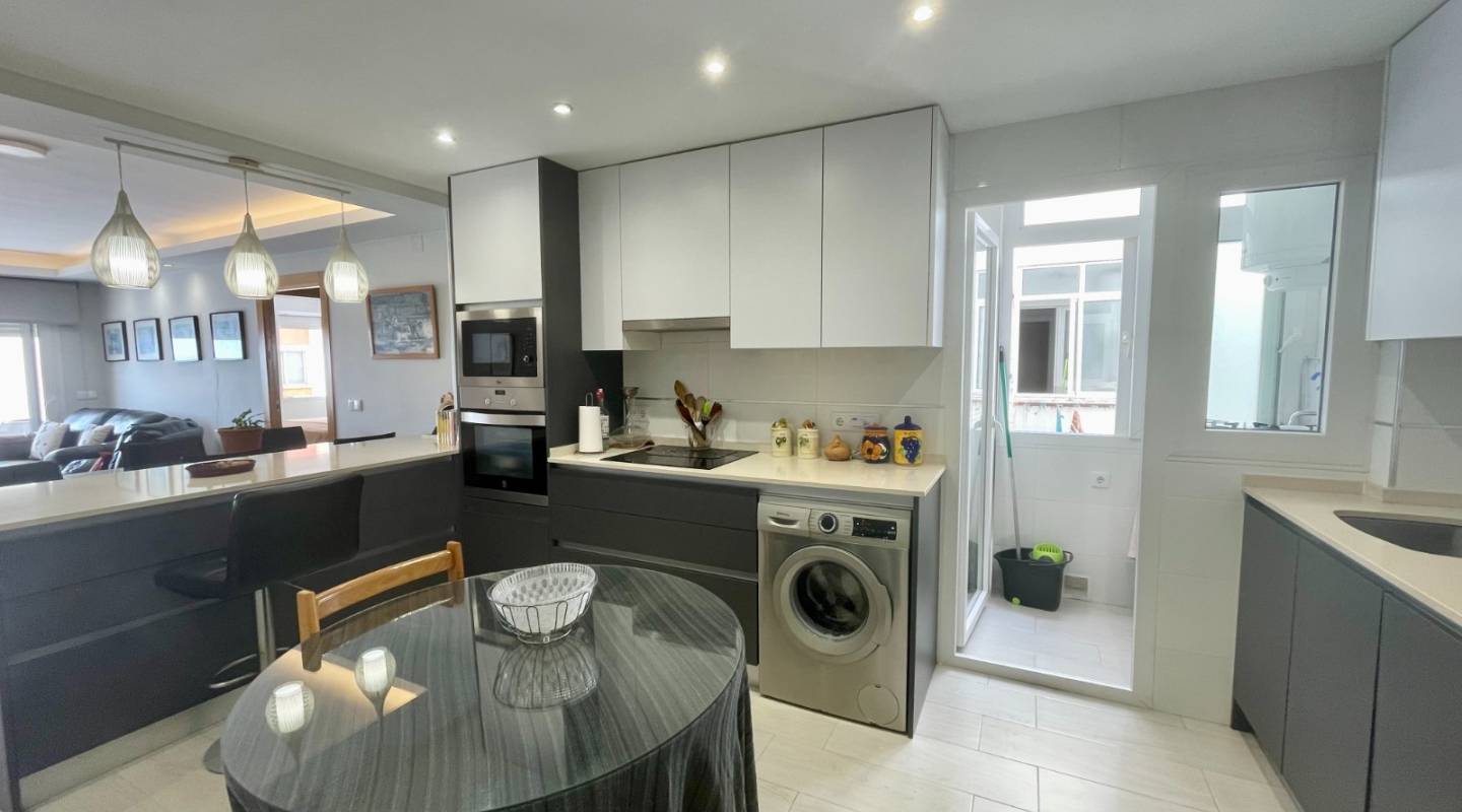 Wiederverkauf - Wohnung - Torrevieja - Playa del cura