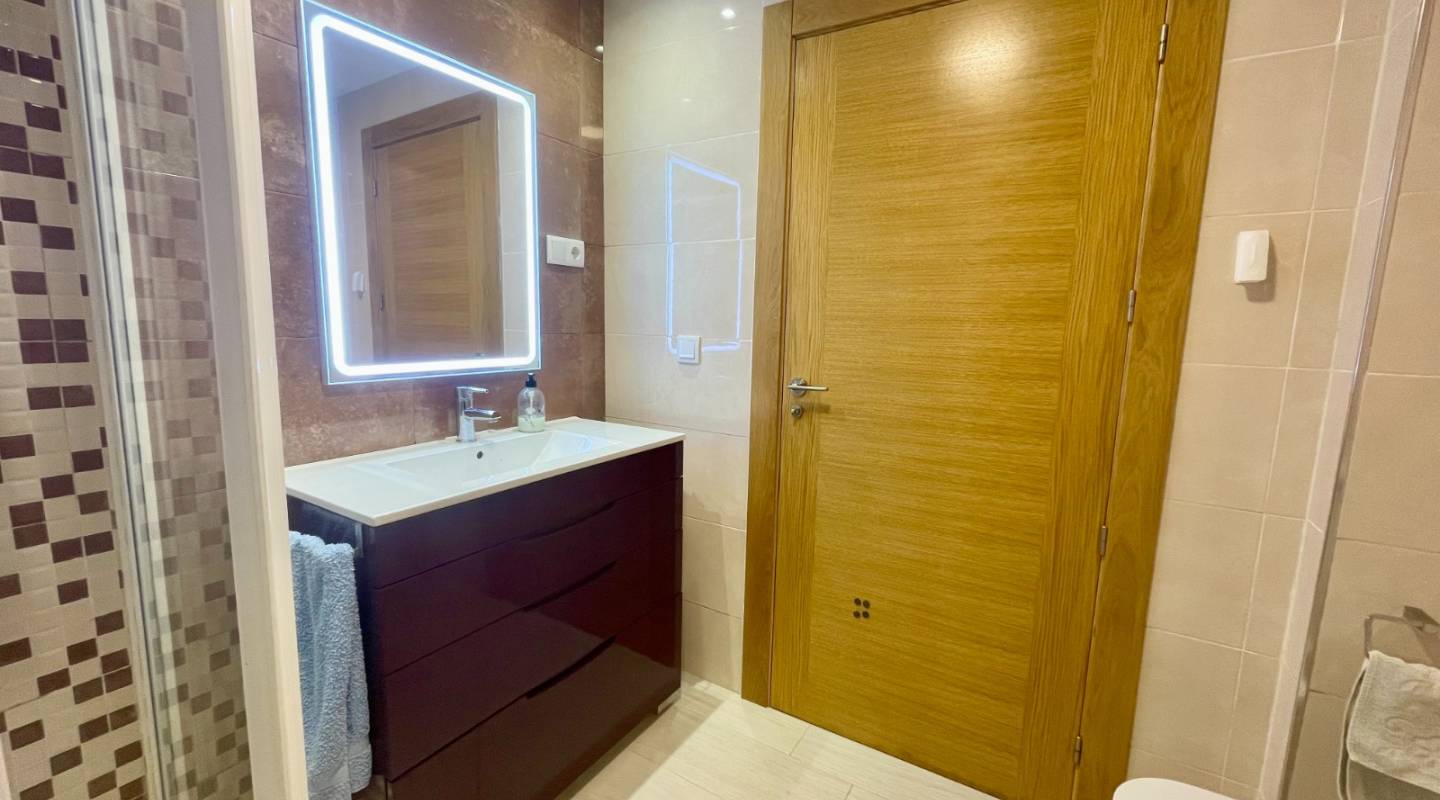 Wiederverkauf - Wohnung - Torrevieja - Playa del cura