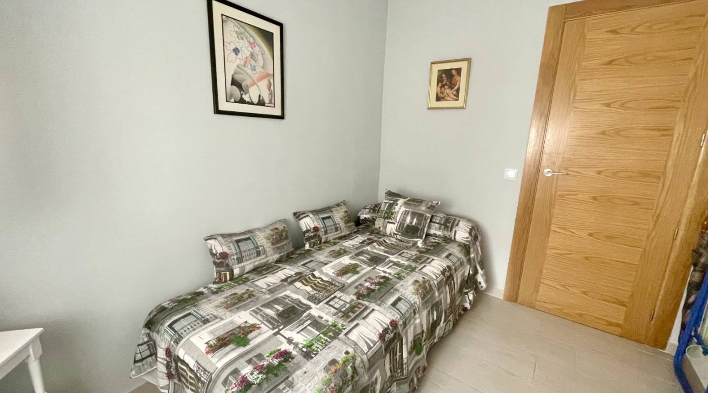 Wiederverkauf - Wohnung - Torrevieja - Playa del cura