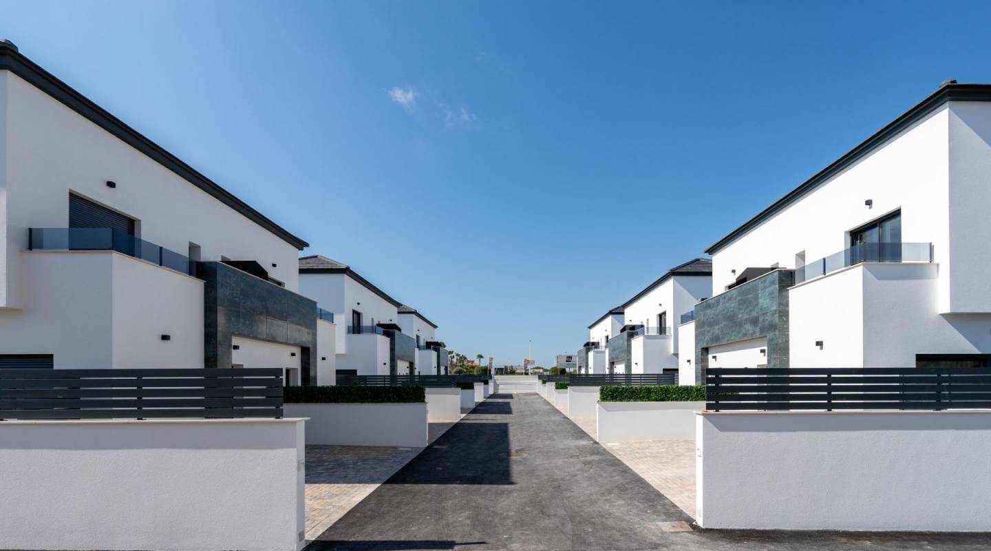 Nybyggnad - Town house - Gran Alacant