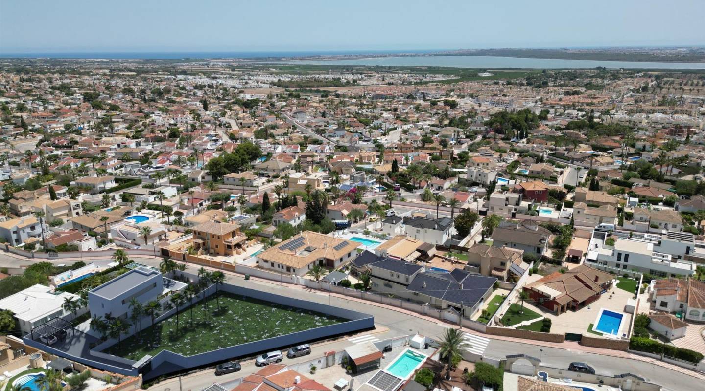 Nueva construcción  - Chalet - Ciudad Quesada