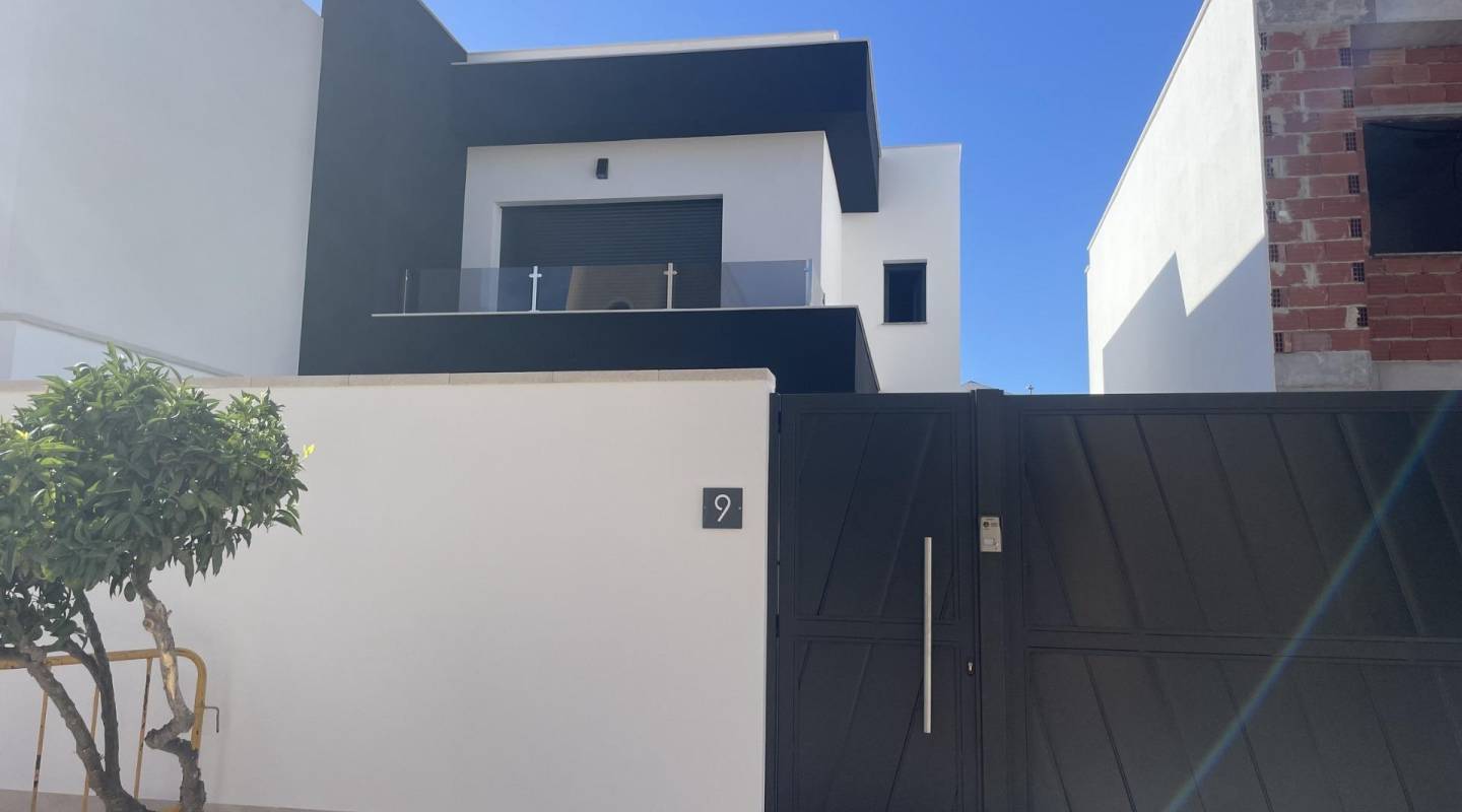 New Build - Villa  - Almoradi - Heredades