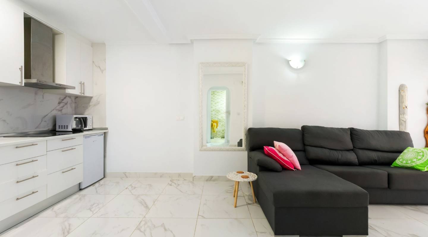 Wiederverkauf - Wohnung - Torrevieja - Centro