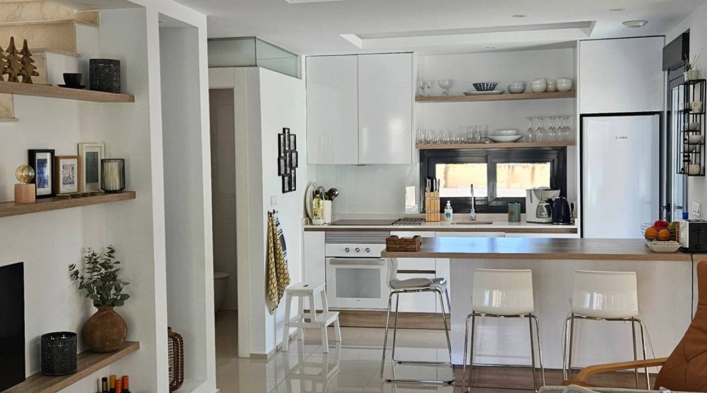 Resale - Townhouse - Ciudad Quesada - Pueblo Bravo