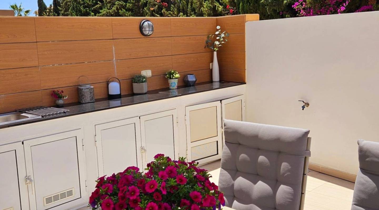 Resale - Townhouse - Ciudad Quesada - Pueblo Bravo