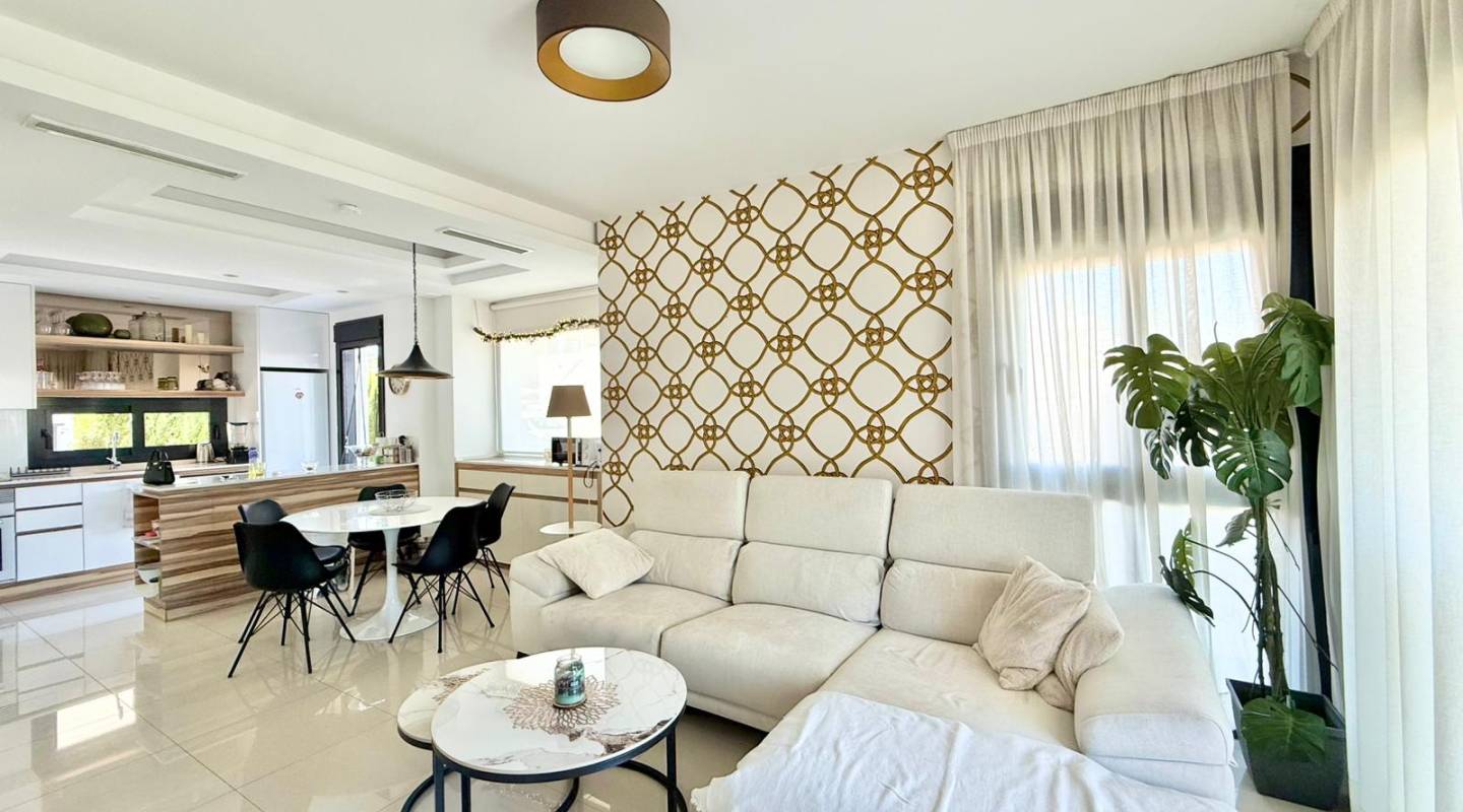 Resale - Semi Detached - Ciudad Quesada - Pueblo Bravo