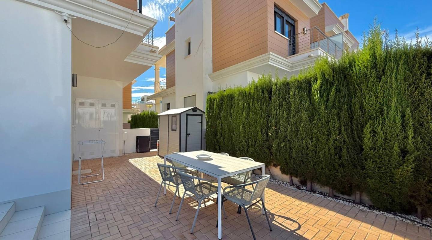 Resale - Semi Detached - Ciudad Quesada - Pueblo Bravo