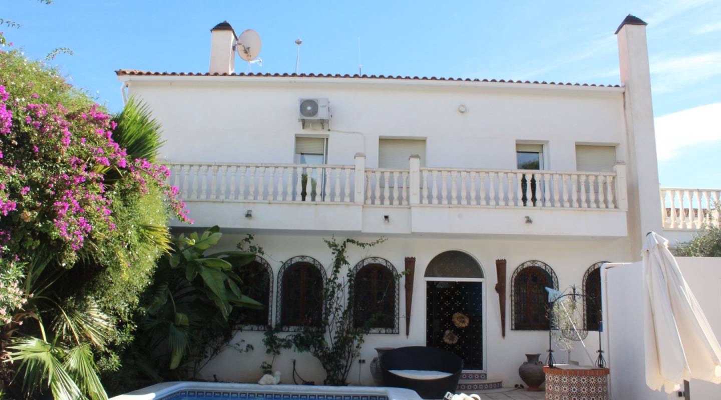 Revente - Villa - San Isidro