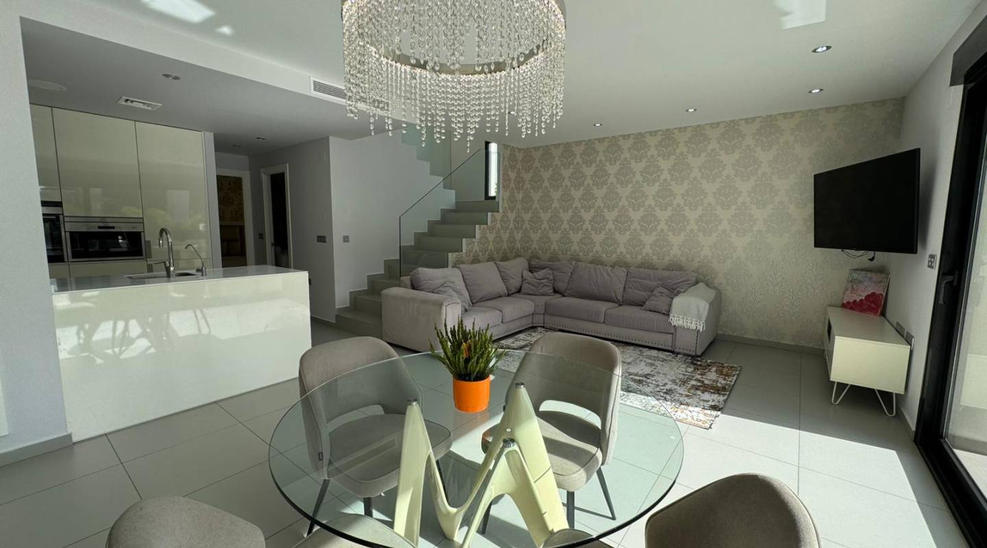 Revente - Villa - Ciudad Quesada - Pueblo Bravo