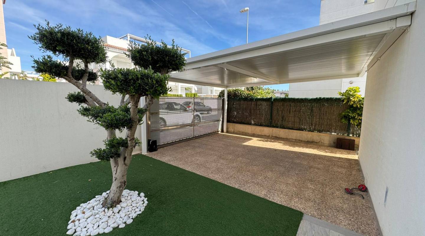 Revente - Villa - Ciudad Quesada - Pueblo Bravo